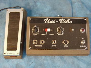 Univox Uni-vibe Univox Uni-vibe